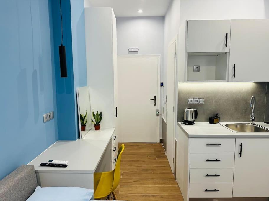 Blue Suite At Piraeus Port Экстерьер фото